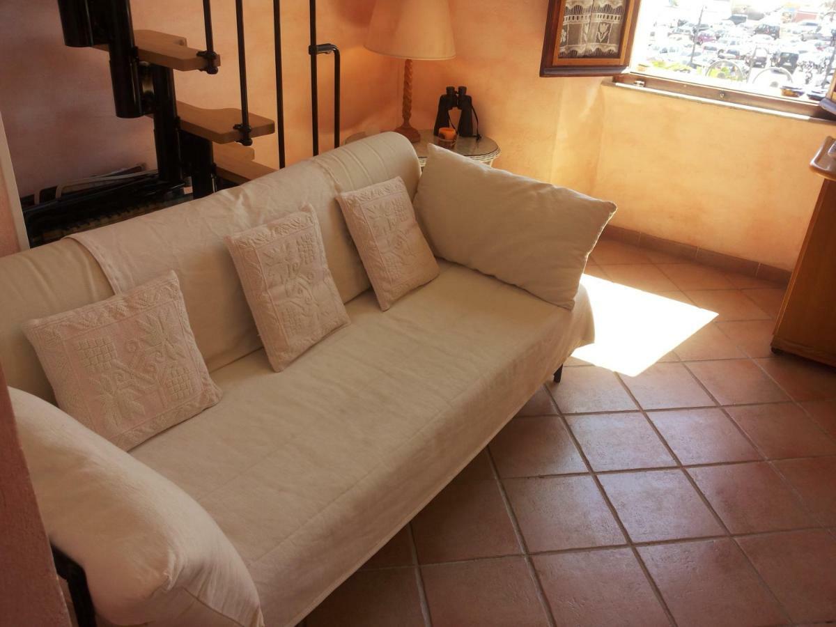 Casa Vacanze Della Maddalena Villa La Maddalena  Buitenkant foto